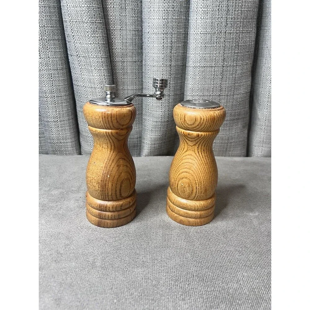 VTG Olde Thompson Wood Grain Salt Pepper Shaker Peppermill Grinder Brown